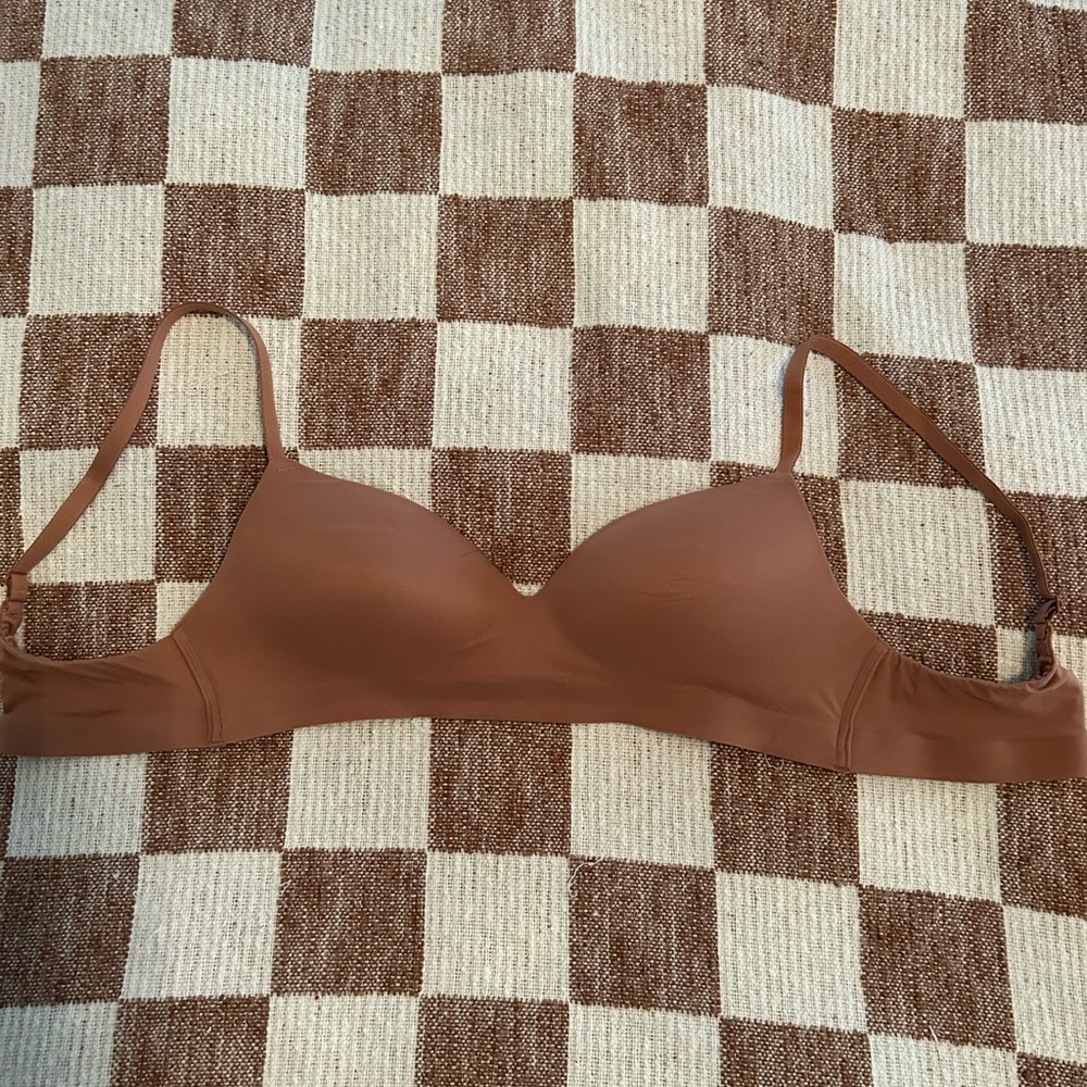 Soma Enbliss Wireless Bra- Size 36B